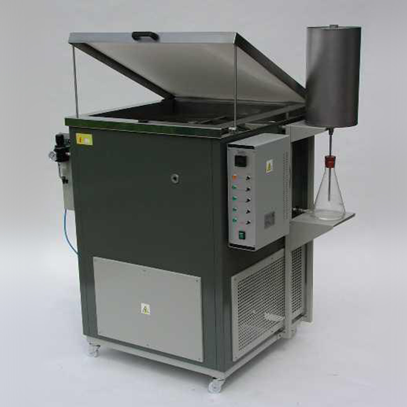 RUST-PROTECTION-BY-METAL-PRESERVATIVES-IN-THE-HUMIDITY-CABINET-AD1748